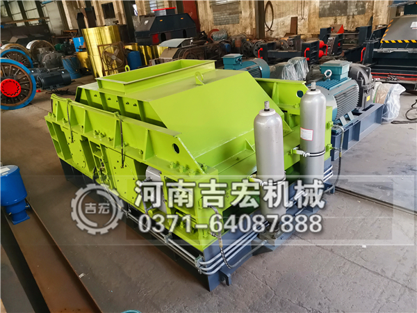 輥式液壓破碎機